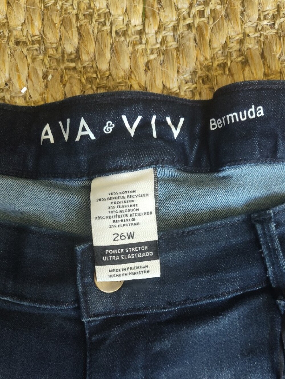Ava & Viv Women's Indigo Roll-Cuff Denim Bermuda Shorts - Picture 2 of 3